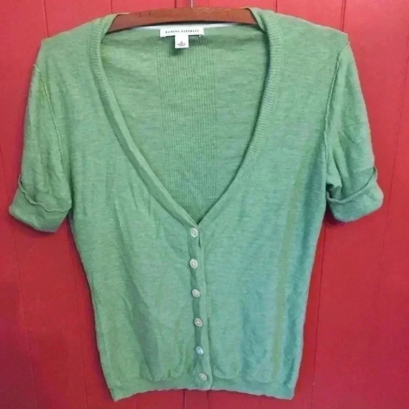 Like new! Banana Republic button cardigan women small - Picture 1 of 8